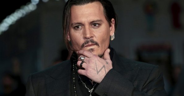 Johnny Depp vinde cinci apartamente de lux din Los Angeles pentru mai mult de 12 milioane de dolari