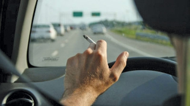 Fumatul interzis  în mașina personală