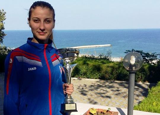 Sătmăreanca Veres Greta a cucerit  în premieră Cupa României la spadă