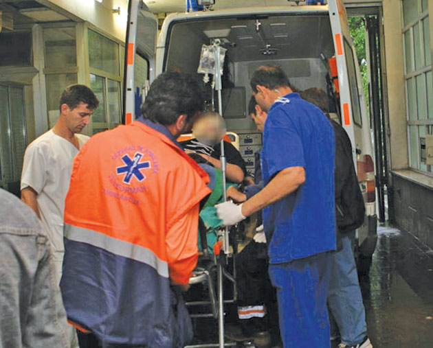 Bărbat de 31 de ani, înjunghiat