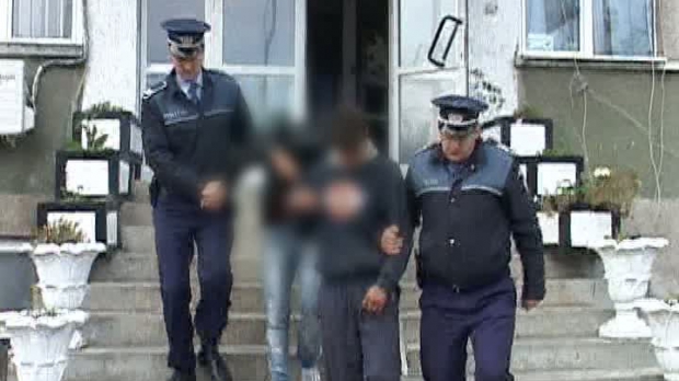 Doi minori au tâlhărit un taximetrist la Satu Mare