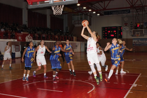 Cu sufletul la gură