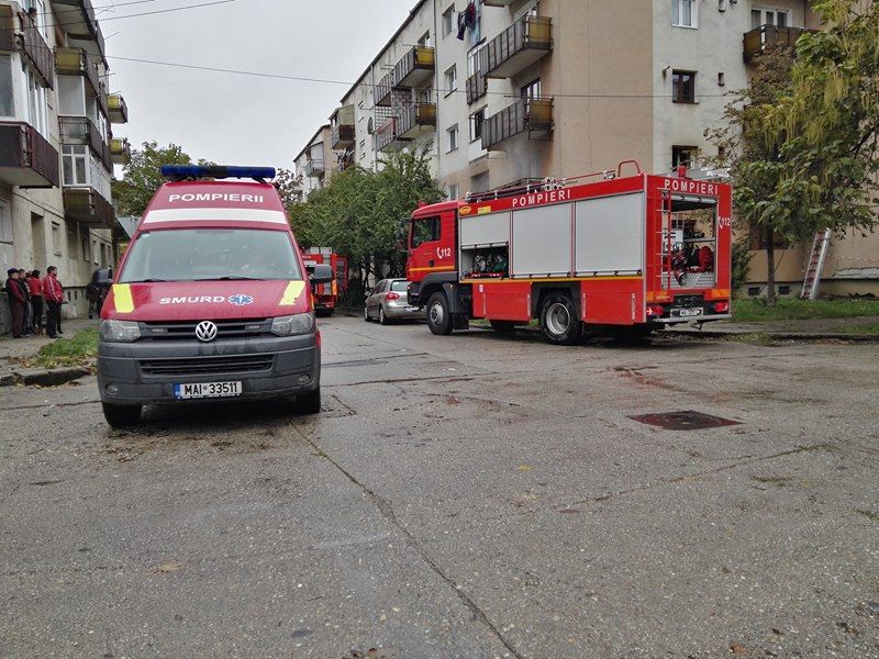 Incendiu devastator în Micro 17