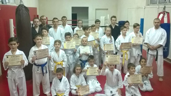 Karate  /  Examen de centură la Okinawa