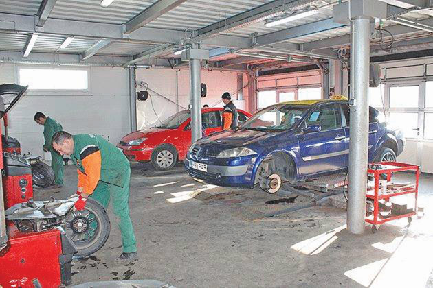 Pregătirea mașinii pentru iarnă arde la buzunare