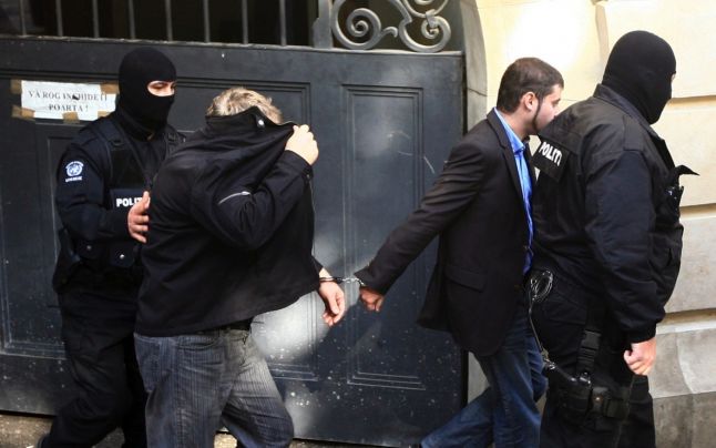 Dealer de droguri dibuit la Satu Mare