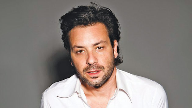 Mesajul lui Adam Cohen, fiul lui Leonard Cohen, pentru fani, după înmormântarea cântăreţului