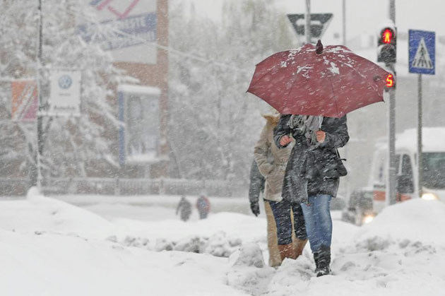 Vine frigul și zăpada la Satu Mare