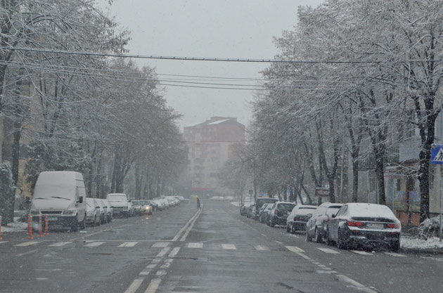 A căzut prima zăpadă în județul Satu Mare