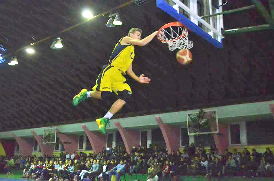 15644411_1383813478318833_1806587356_n