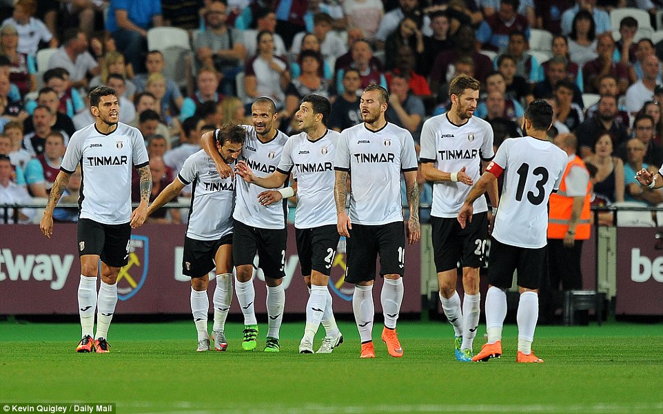 Astra Giurgiu - Genk, în șaisprezecimile Europa League