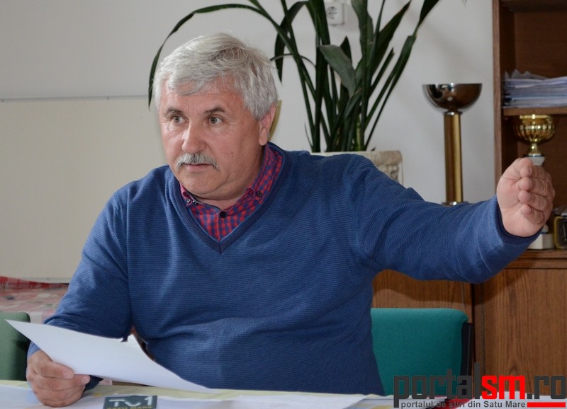 Ştefan Szilagyi merge pe mâna tinerilor