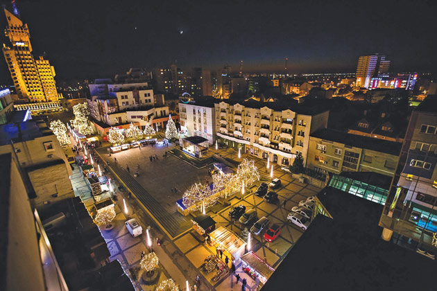 Programul spectacolelor la Târgul de Crăciun. Smiley, cap de afiş