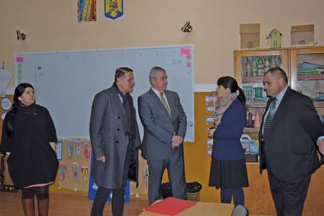 ALDE: Educaţia este siguranța viitorului pentru copiii noştri