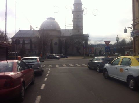 Avem memorie scurtă...