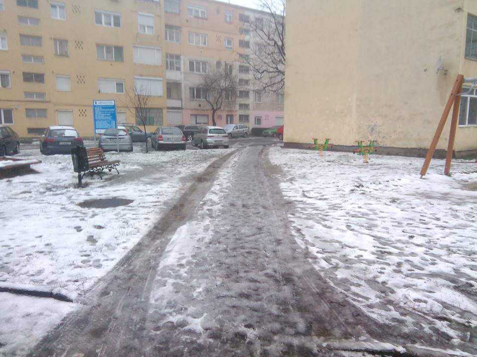 Keresztul peste hegyi…