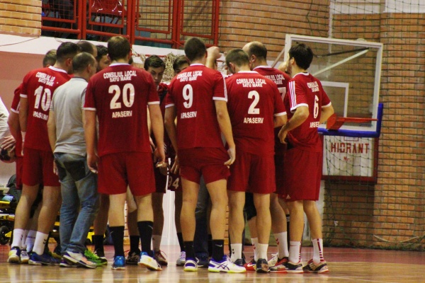 Eliminați, cu greu, de vicecampioană!