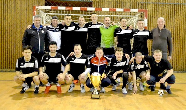 Jucătorii Olimpiei în echipa câștigătoare...