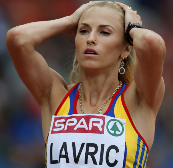 Cine plăteşte  pentru eroare?