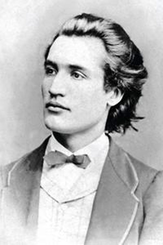 Mihai Eminescu. El n-a fost când era, el e când nu e