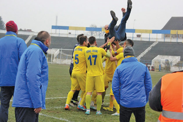 De ziua lui, Bogdan Andone  a fost asaltat de ...telefoane