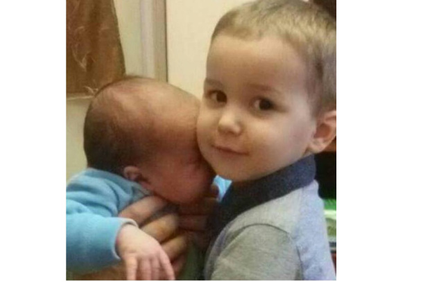 „Îngerașii” Nathaniel și Luca Balog vor fi înmormântați sâmbătă la Satu Mare