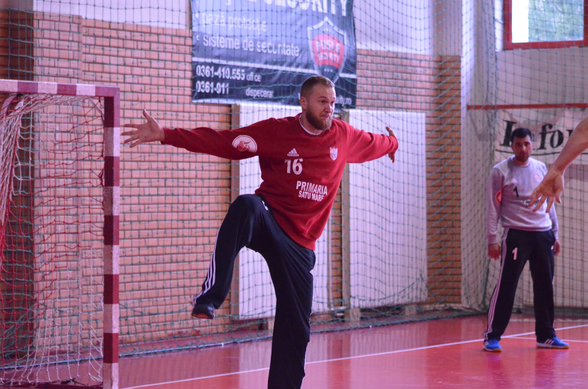 Orban s-a lăsat de handbal