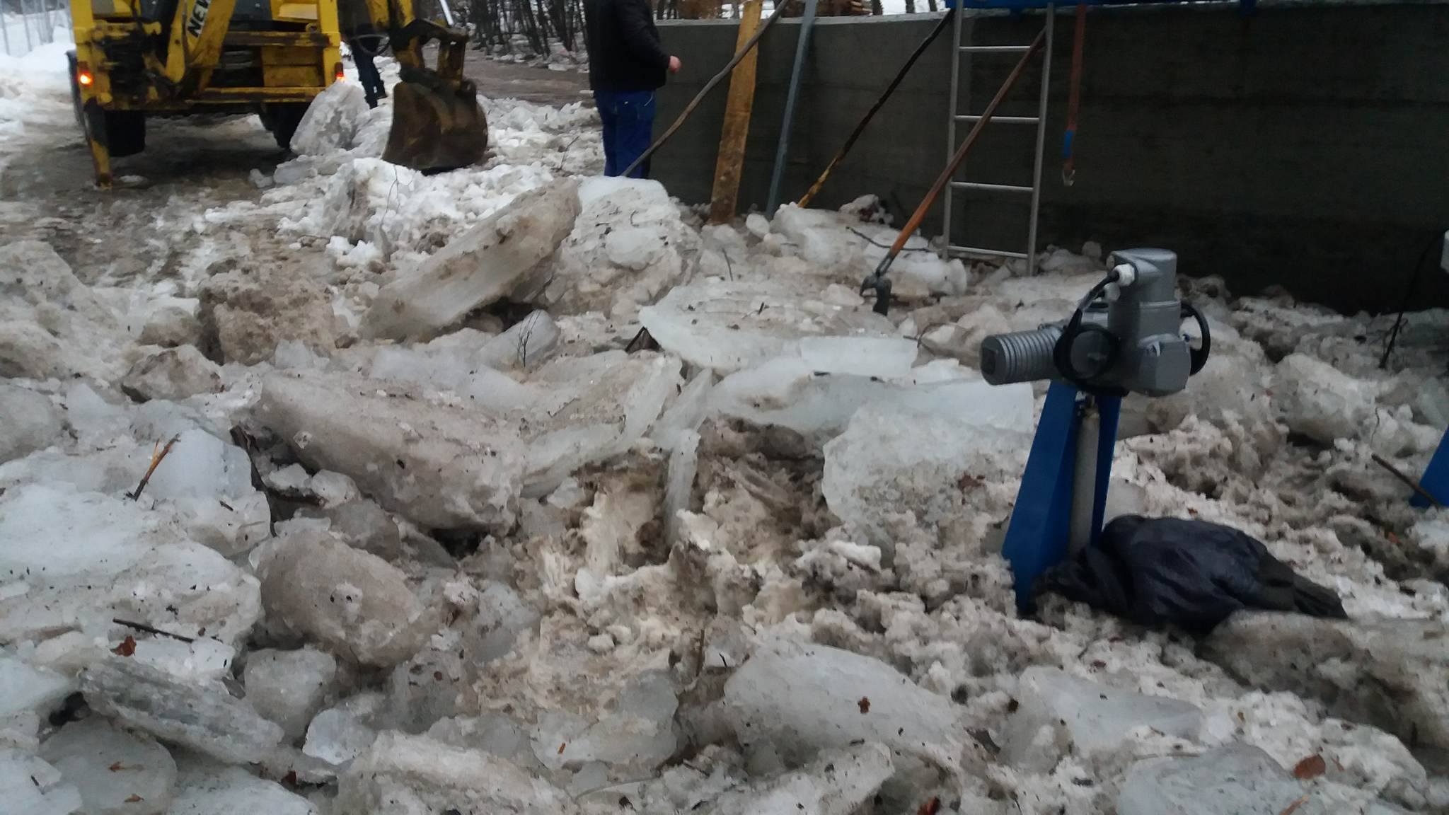 16492331_1282416868464011_1754995785_o