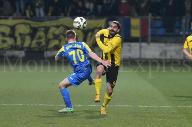 Războiul declaraţiilor înaintea duelului de sub Tâmpa