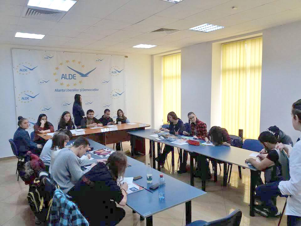 Concurs Art&Fun la ALDE Satu Mare