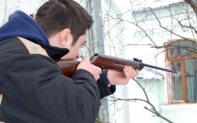 Arme confiscate de polițiștii sătmăreni