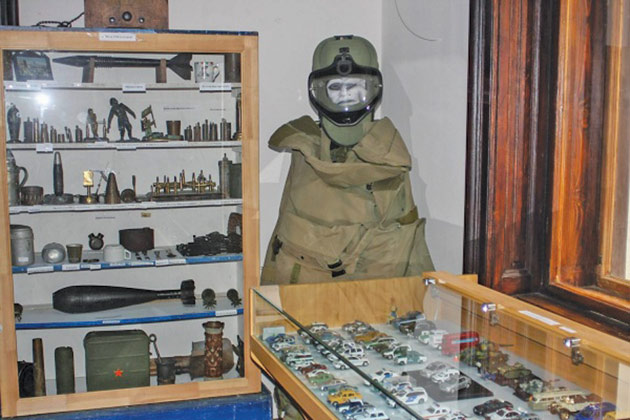 Expoziție de relicve militare și de poliție din cel de-al Doilea Război Mondial