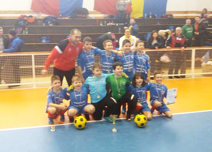 Primavera se impune în turneul de la Cigand