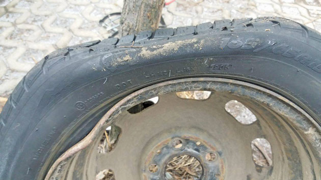 Soluție temporară pentru gropile care necesită plombare urgentă