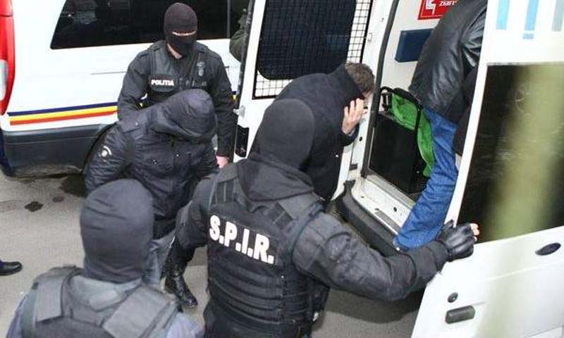 Doar unul dintre autorii jafului de pe Careiului a fost arestat