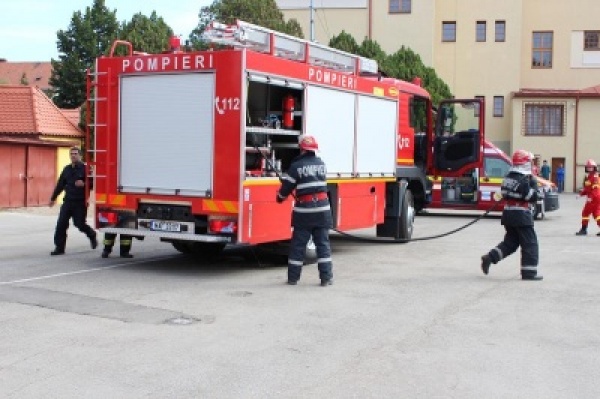 Pompierii caută voluntari