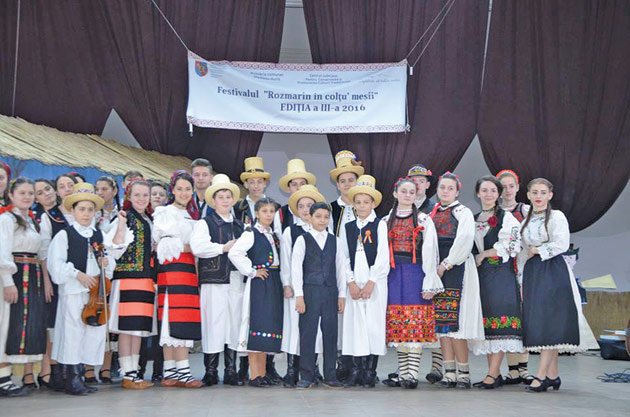 Festivalul-concurs Rozmarin în colțu' mesii, ediția a IV-a