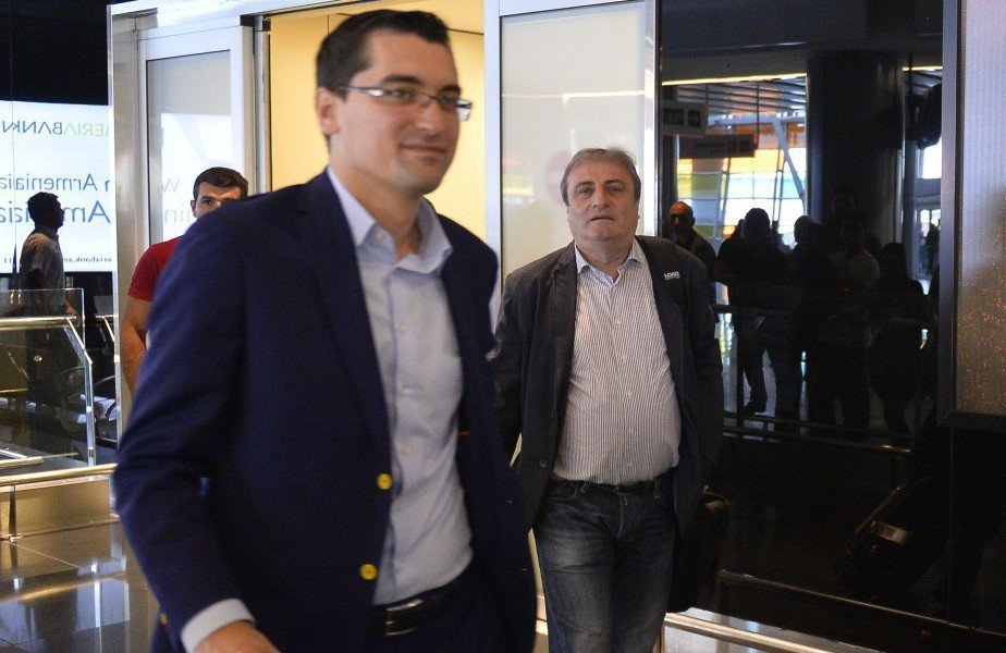 Prunea sare la gâtul lui Stoichiță