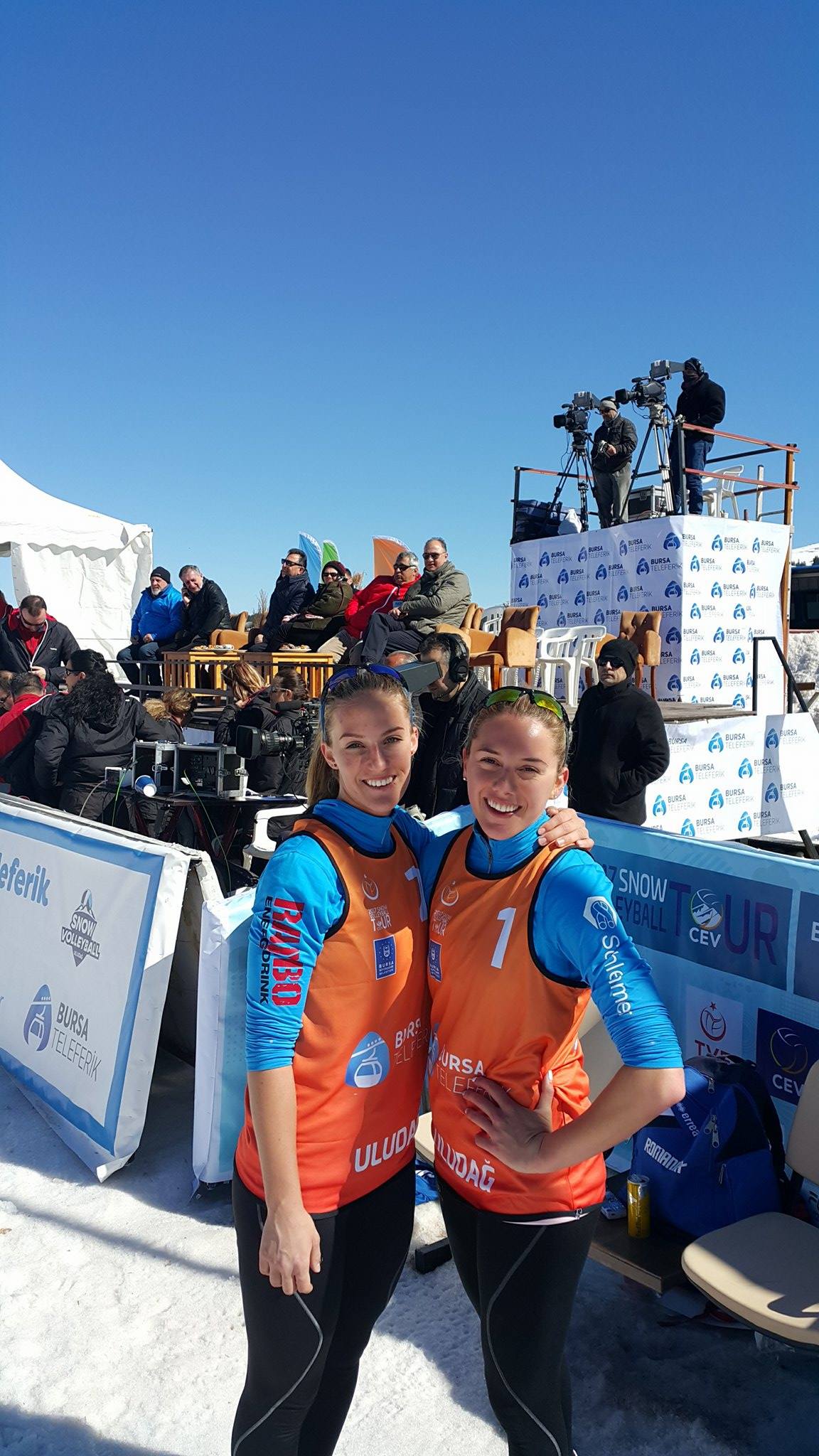 Un nou succes sătmărean la volei pe zăpadă