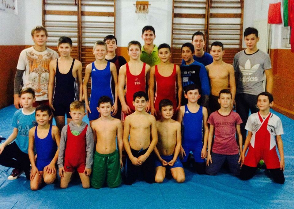 Sătmărenii se califică fără emoţii   la turneul final