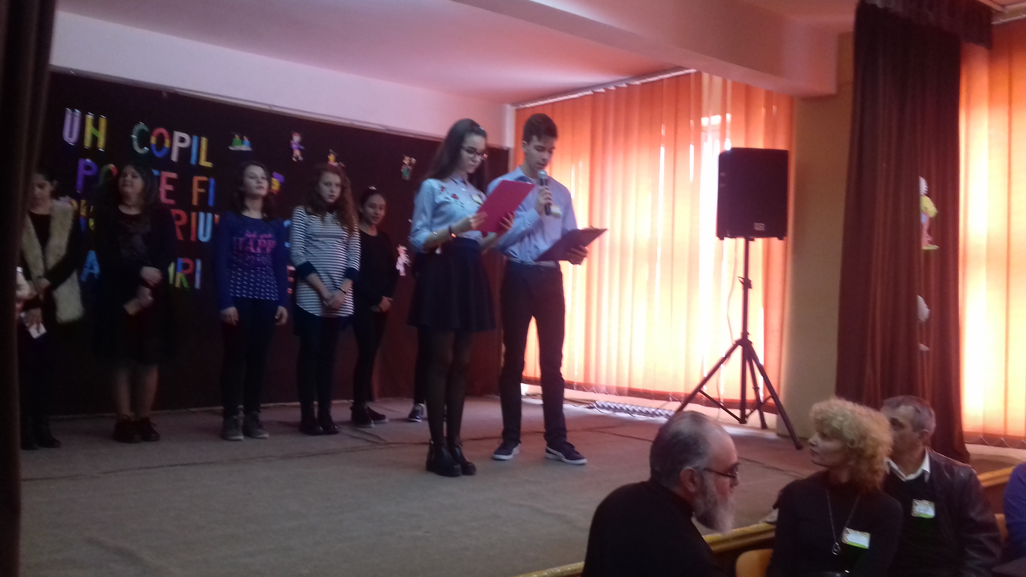 Elevi și profesori de la Școala Mircea Eliade din Satu Mare  în luptă împotriva abandonului școlar