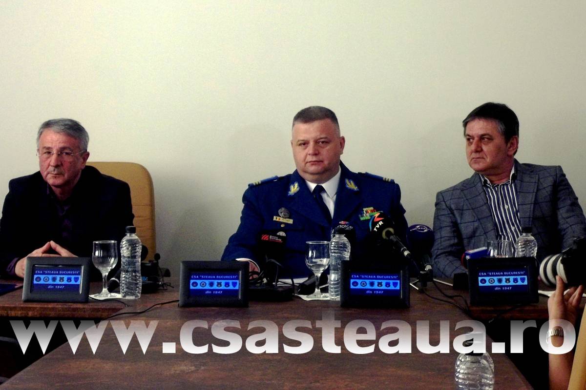 Antrenorul CSA Steaua: un pensionar flancat de un general