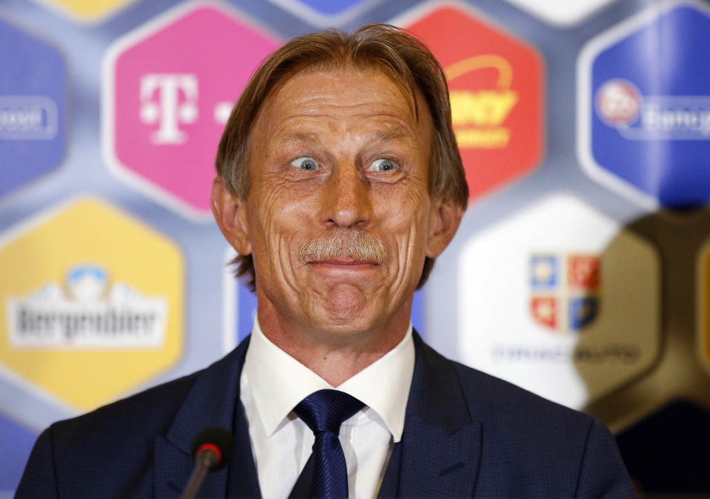 Lot anunțat pe Facebook!