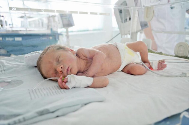 Salvați Copiii România, dotează maternitățile din țară