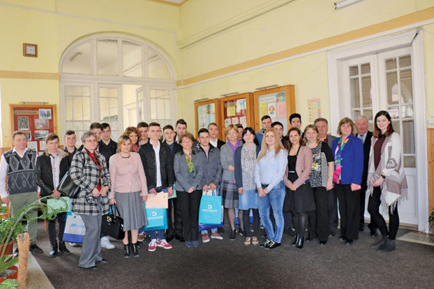 Premii pentru cei mai buni elevi la “Tehnologie”