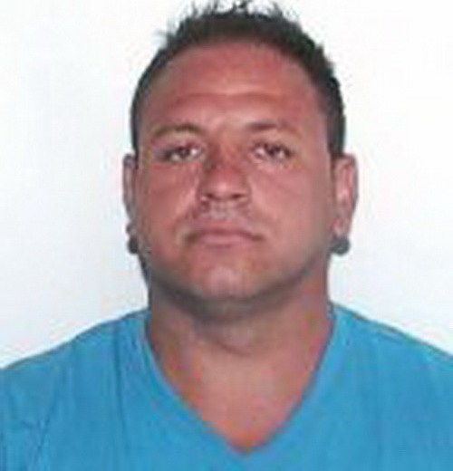 Criminal în libertate! Dacă îl vedeţi sesizaţi Poliţia