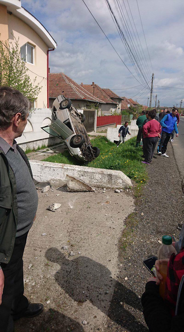 Accident spectaculos la Ardud