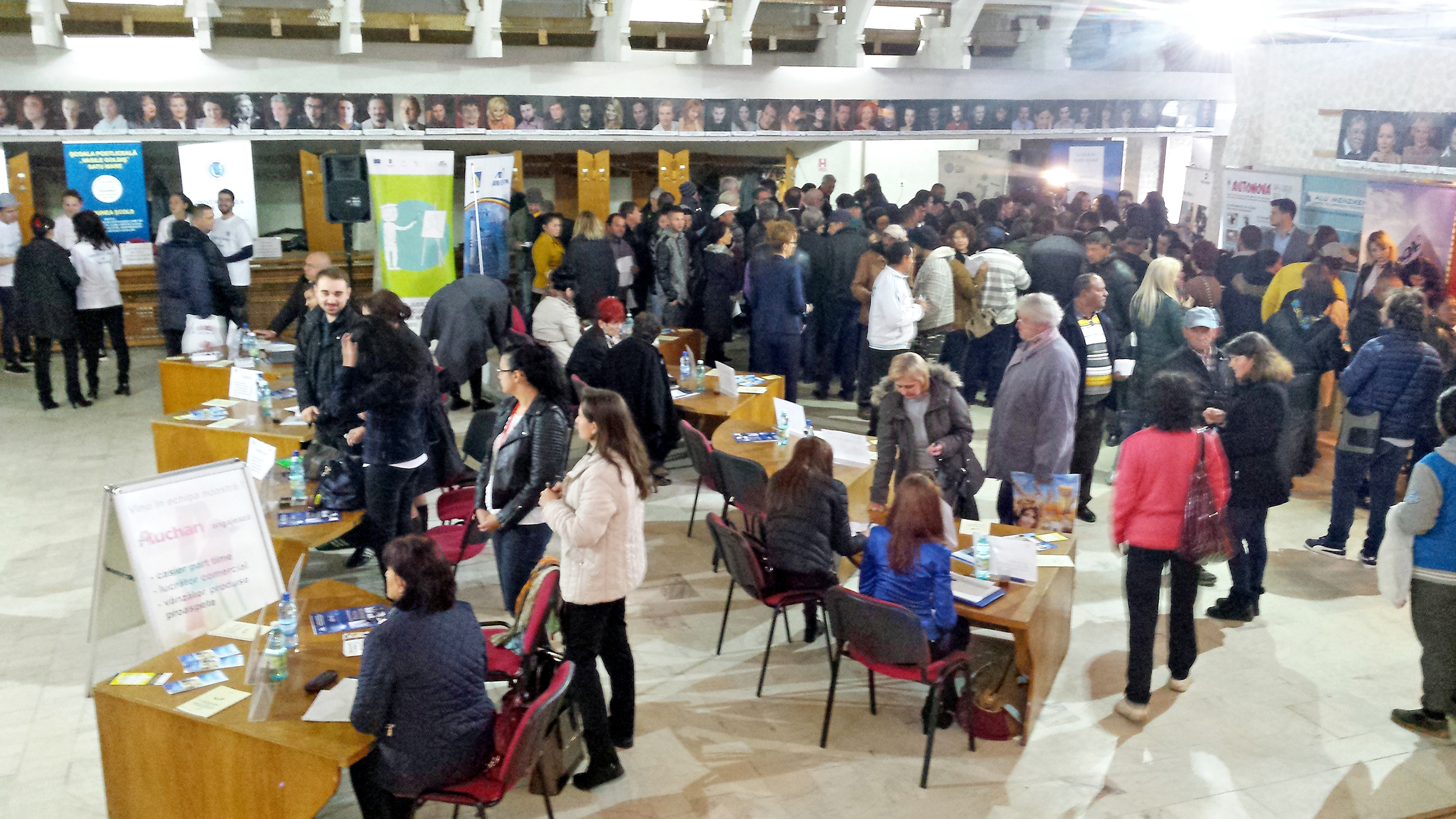 Standul GOLDIŞ de la Bursa locurilor de muncă