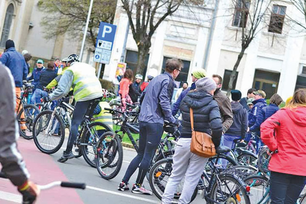 Pe biciclete de  Ziua Pământului
