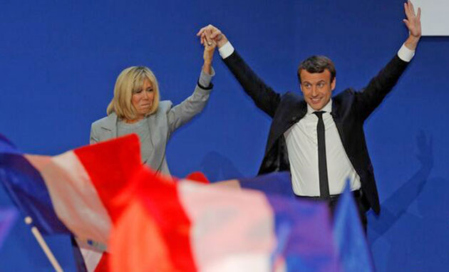 Brigitte Trogneux, probabil viitoarea primă doamnă a Franței, este cu 25 de ani mai în vârstă decât soțul ei